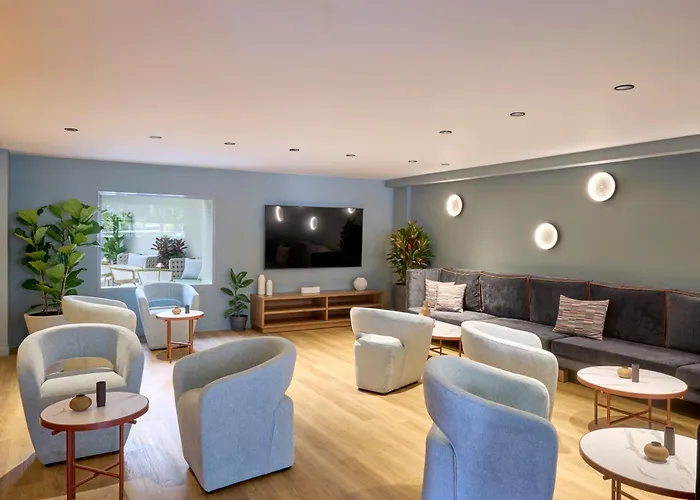 Wyndham Athens Residence